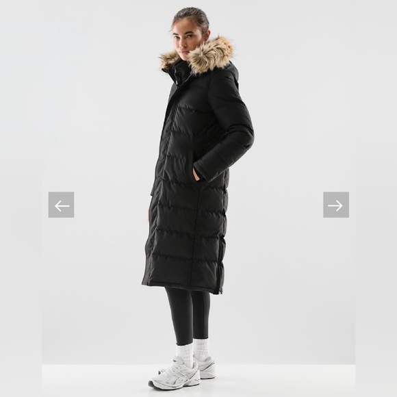 Aritzia Powder Parka Black - Picture 2 of 10